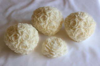 Large roses candle